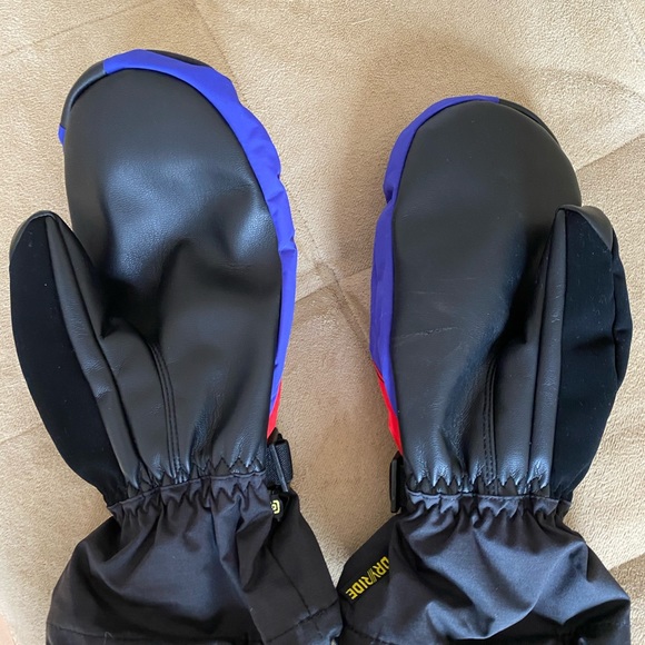 Burton Prospect Mitten - Picture 6 of 7